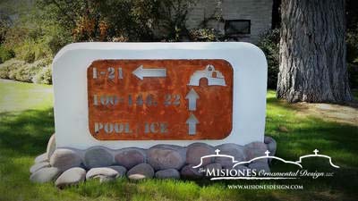 rust colored golf-course-sign, steel cutouts